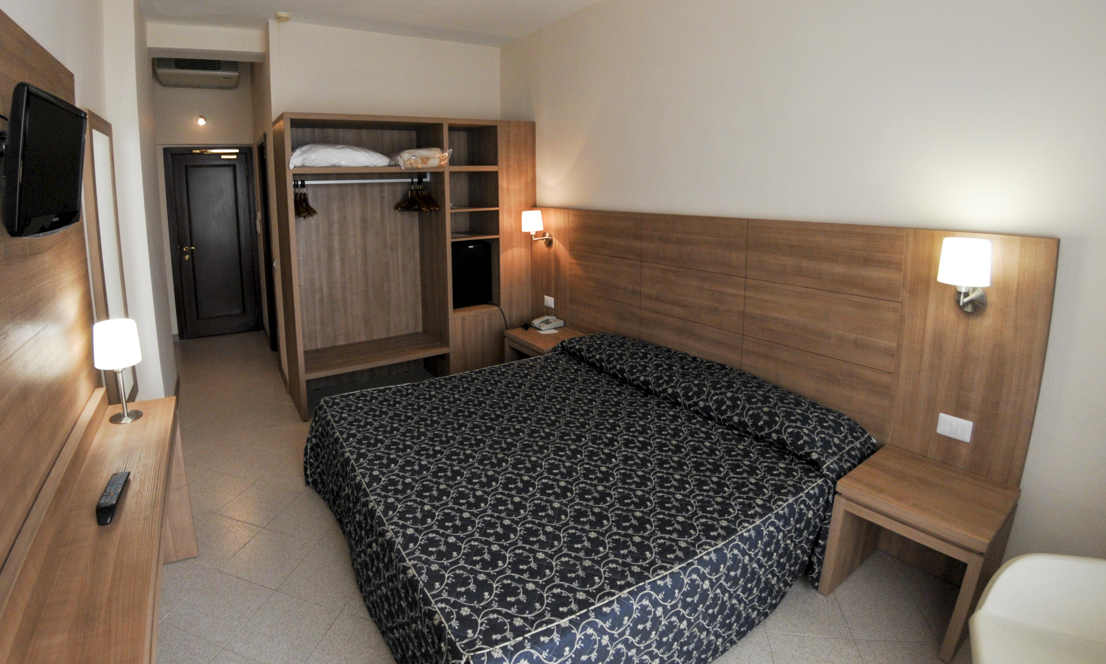 Hotel Mediterraneo Civitavecchia Eksteriør bilde