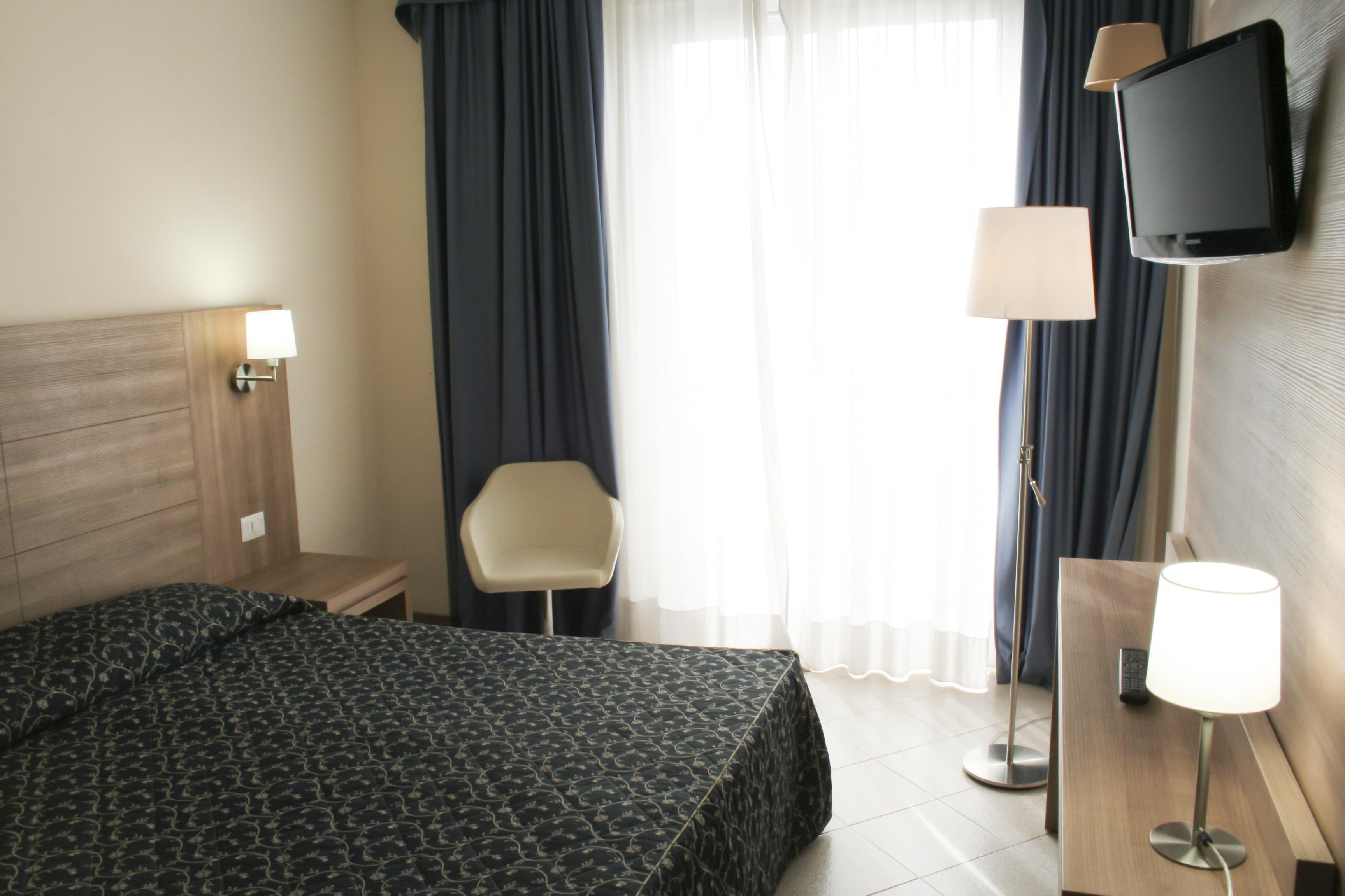 Hotel Mediterraneo Civitavecchia Eksteriør bilde
