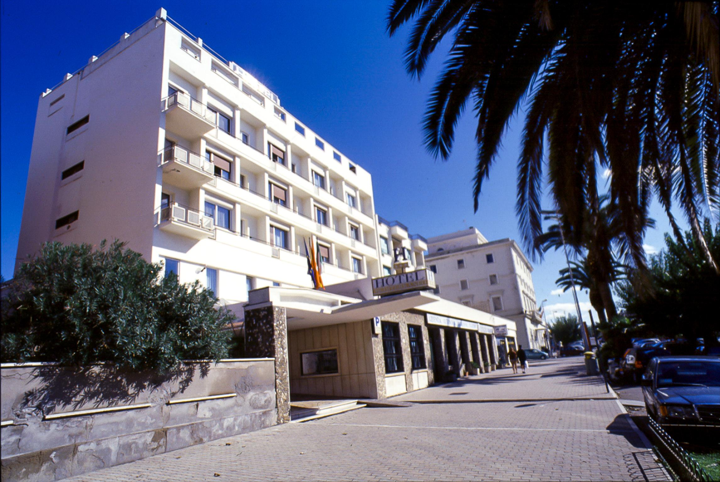 Hotel Mediterraneo Civitavecchia Eksteriør bilde