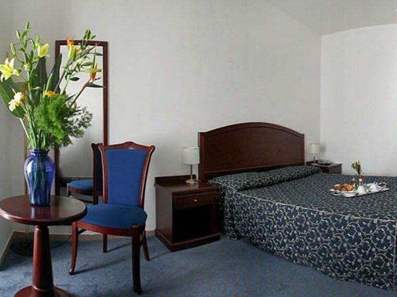 Hotel Mediterraneo Civitavecchia Rom bilde